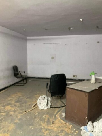 Room in 3 BHK Independent House at West Sagarpur – for Rent