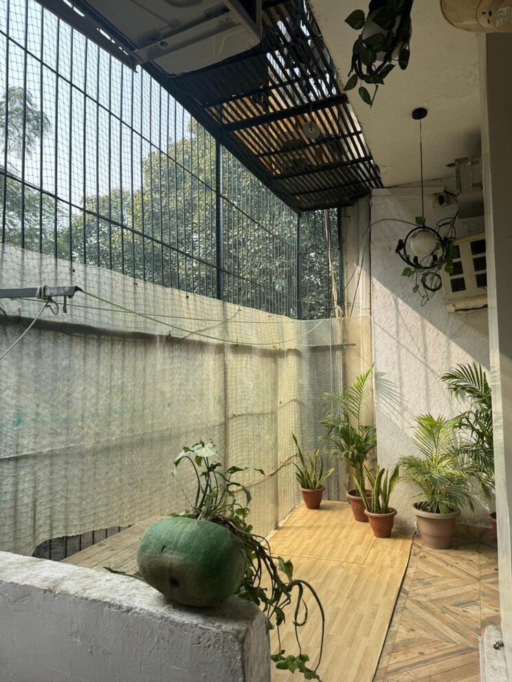 Exterior View, lajpat nagar ii 2 Bedroom 1000 Sq.Ft. Apartment In Lajpat Nagar ii Delhi 8833207