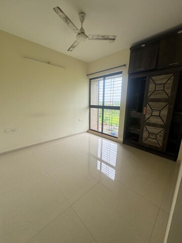 2 BHK Apartment For Rent in Lodha Palava Marvella B to G, Dombivli East