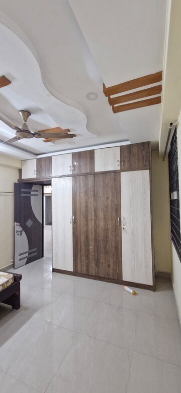Furnished Amenities in 3 BHK Builder Floor at Kondapur – for Rent