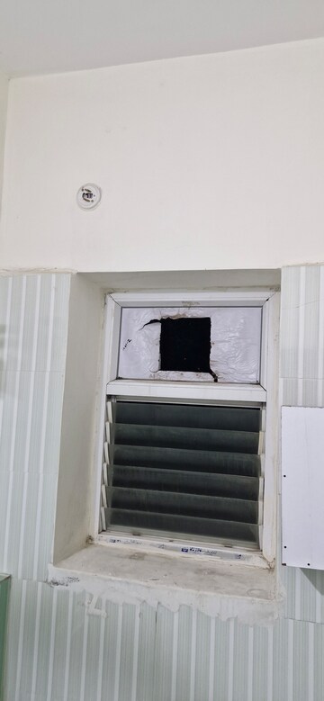 Building Lobby in 3 BHK Builder Floor at Kondapur – for Rent