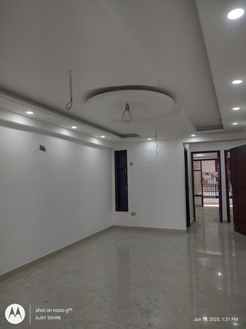 Building Lobby in 3 BHK Builder Floor at Mehrauli – for Sale
