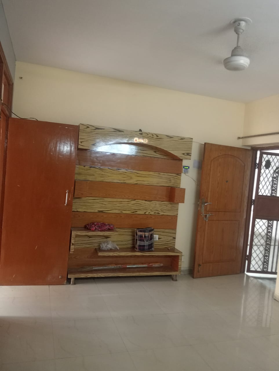 2.5 BHK Apartment For Rent in SRS Royal Hills