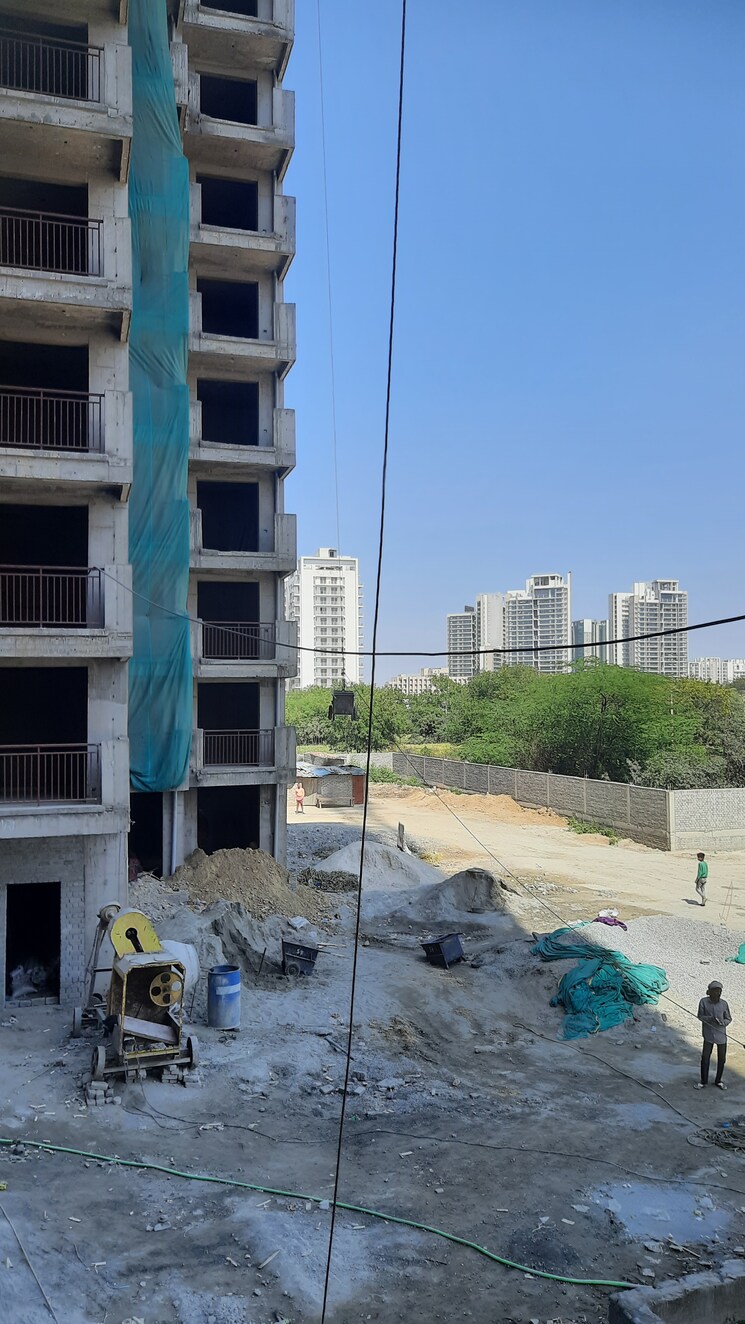 Exterior View, pareena-om-apartments 2 Bedroom 664 Sq.Ft. Apartment In Sector 112 Gurgaon 8833434