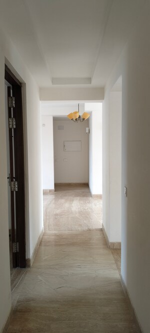 Bathroom in 4 BHK Apartment at Kashish Manor One, Sector 111 – for Sale