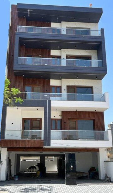 3 BHK Builder Floor For Sale in Sector 21