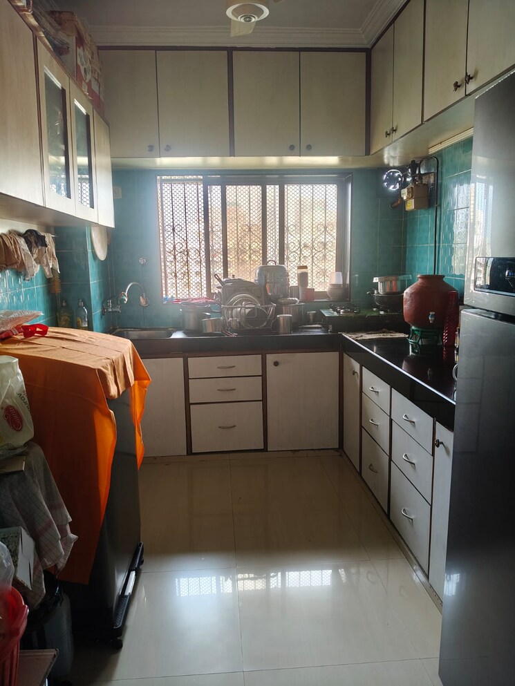 Kitchen, powai 2 Bedroom 700 Sq.Ft. Apartment In Powai Mumbai 8833478