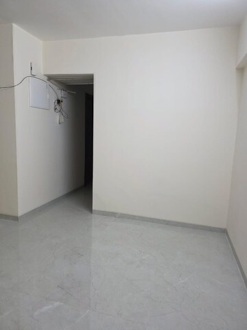 Room in 2 BHK Apartment at Diamond Park, Santacruz East – for Rent