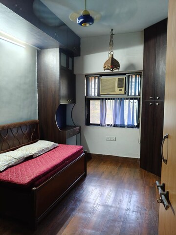 Bedroom in 2 BHK Apartment at Powai – for Rent
