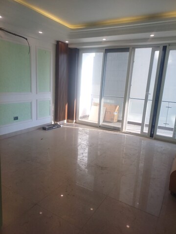 Room in 2 BHK Apartment at Dehradun Cantt – for Rent