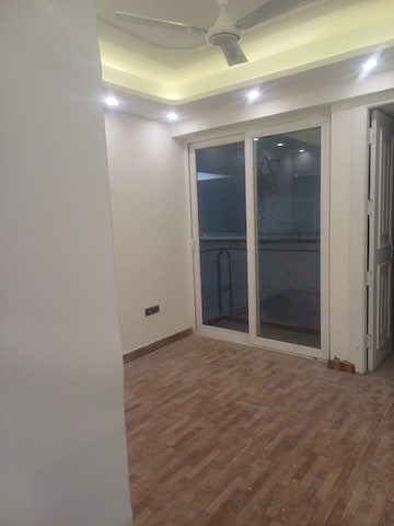 Room in 2 BHK Apartment at Dehradun Cantt – for Rent