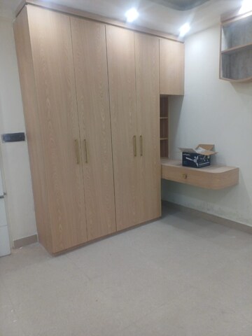 Room in 2 BHK Apartment at Dehradun Cantt – for Rent
