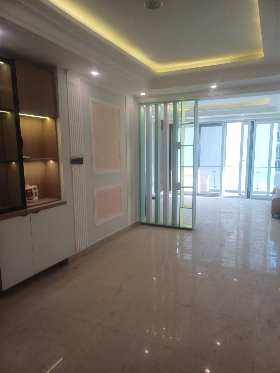 2 BHK + Pooja Room,Servant Room,Study Room,Extra Room Apartment For Rent in Maxtron 