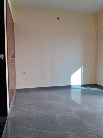 Room in 2 BHK Apartment at Siddhi Highland Haven, Balkum Pada – for Sale