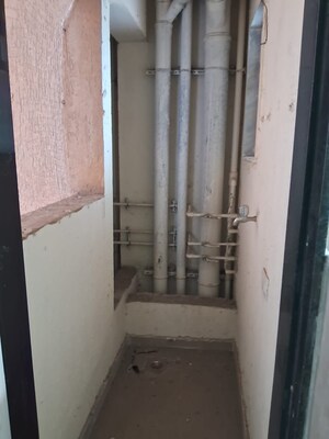 Building Lobby in 2 BHK Apartment at Siddhi Highland Haven, Balkum Pada – for Sale