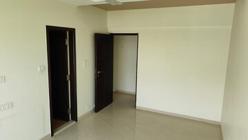 Bedroom in 2 BHK Apartment at Andheri West – for Rent