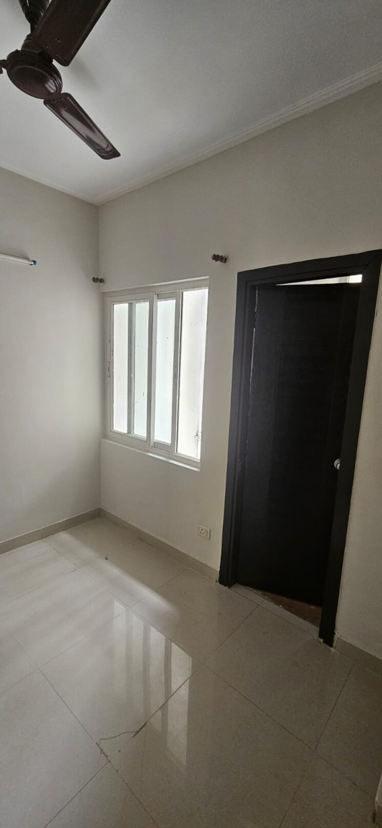 Room, supertech-cape-town 3 Bedroom 1295 Sq.Ft. Apartment In Sector 74 Noida 8833530