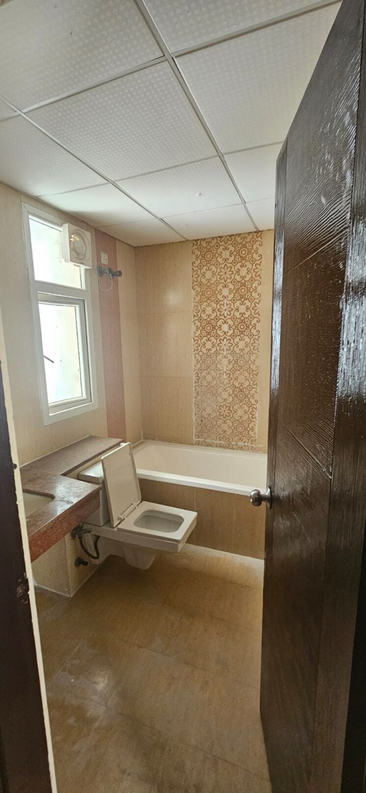 Bathroom, supertech-cape-town 3 Bedroom 1295 Sq.Ft. Apartment In Sector 74 Noida 8833530