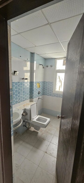Bathroom in 3 BHK Apartment at Supertech Cape Town, Sector 74 – for Rent