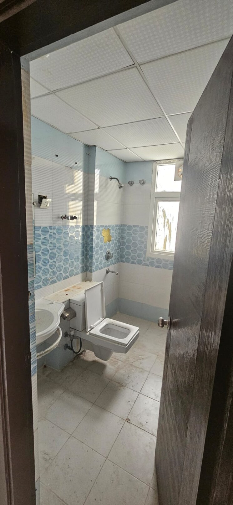 Bathroom, supertech-cape-town 3 Bedroom 1295 Sq.Ft. Apartment In Sector 74 Noida 8833530