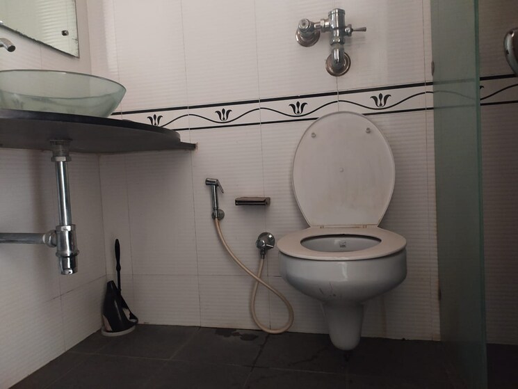 Bathroom, lake-florence 2 Bedroom 885 Sq.Ft. Apartment In Powai Mumbai 8833545
