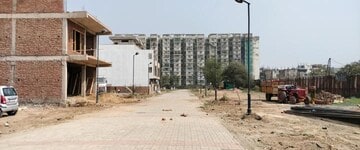 Plot For Sale in Sector 48