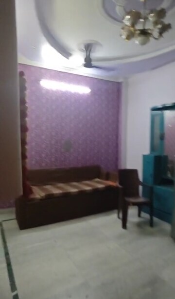 Bedroom in 2 BHK Builder Floor at Patel Nagar – for Rent