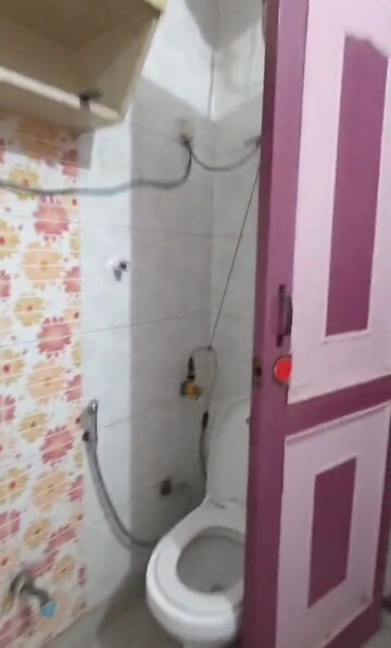 Bathroom in 2 BHK Builder Floor at Patel Nagar – for Rent