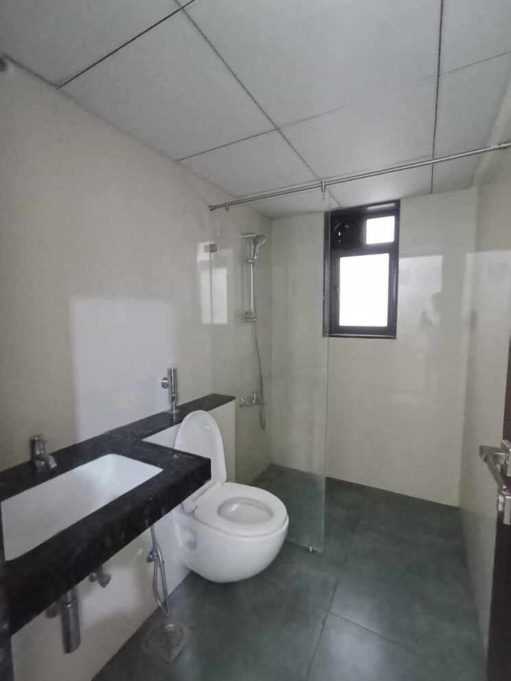 Bathroom, malpani-vivanta 2 Bedroom 980 Sq.Ft. Apartment In Balewadi Pune 8833577