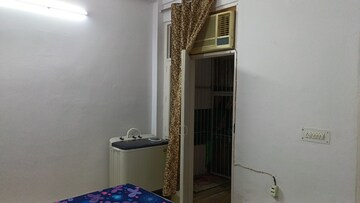 Balcony in 1 BHK Builder Floor at Vaishali Sector 2 – for Rent