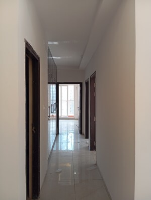  3 BHK Apartment at Gomti Nagar – for Sale