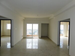 Room in 3 BHK Apartment at Candeur 40, Miyapur – for Sale