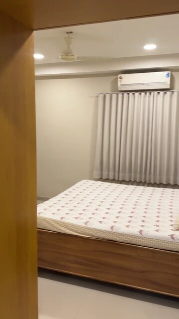 Bedroom in 3 BHK Apartment at Navrangpura – for Rent