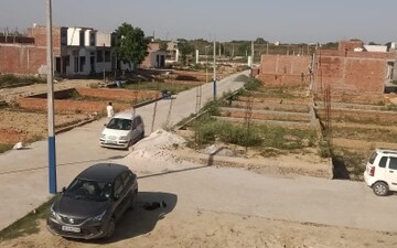 Plot For Sale in Sector 51