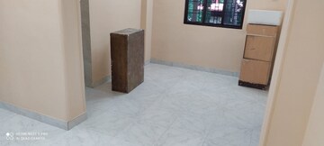 Room in 2 BHK Apartment at Mandpeshwar Industrial Estate, Borivali West – for Rent