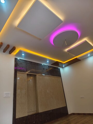 Furnished Amenities in 5 BHK Independent House at Vidyaranyapura – for Sale