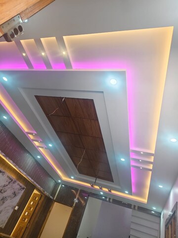 Furnished Amenities in 5 BHK Independent House at Vidyaranyapura – for Sale