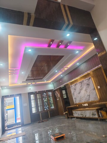 Furnished Amenities in 5 BHK Independent House at Vidyaranyapura – for Sale