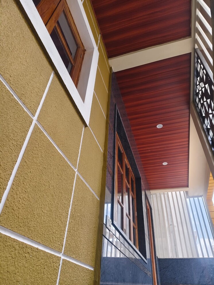 Balcony, vidyaranyapura 5 Bedroom 4000 Sq.Ft. Independent House In Vidyaranyapura Bangalore 8833607