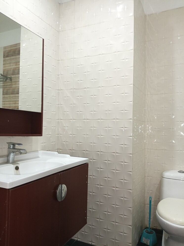 Kitchen, dlf-queens-court 1 Bedroom 500 Sq.Ft. Builder Floor In Greater Kailash ii Delhi 8833624