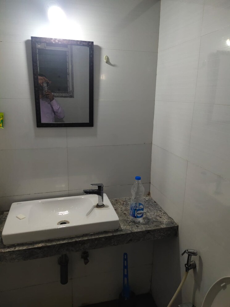 Bathroom, rustomjee-urbania-azziano 2 Bedroom 853 Sq.Ft. Apartment In Thane West Thane 8833637