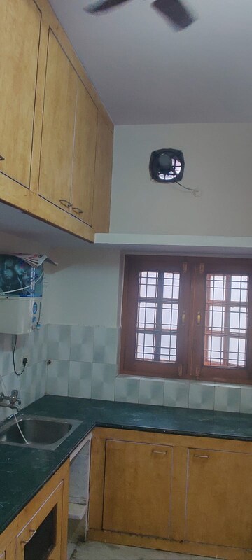 Kitchen in 1 BHK Independent House at Gomti Nagar – for Rent