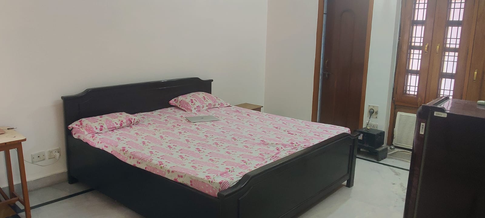 1 BHK + Extra Room Independent House For Rent in Indra Property