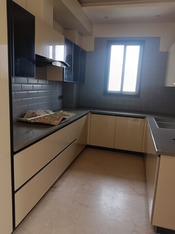 Kitchen in 3 BHK Apartment at Unitech Fresco, Sector 50 – for Rent