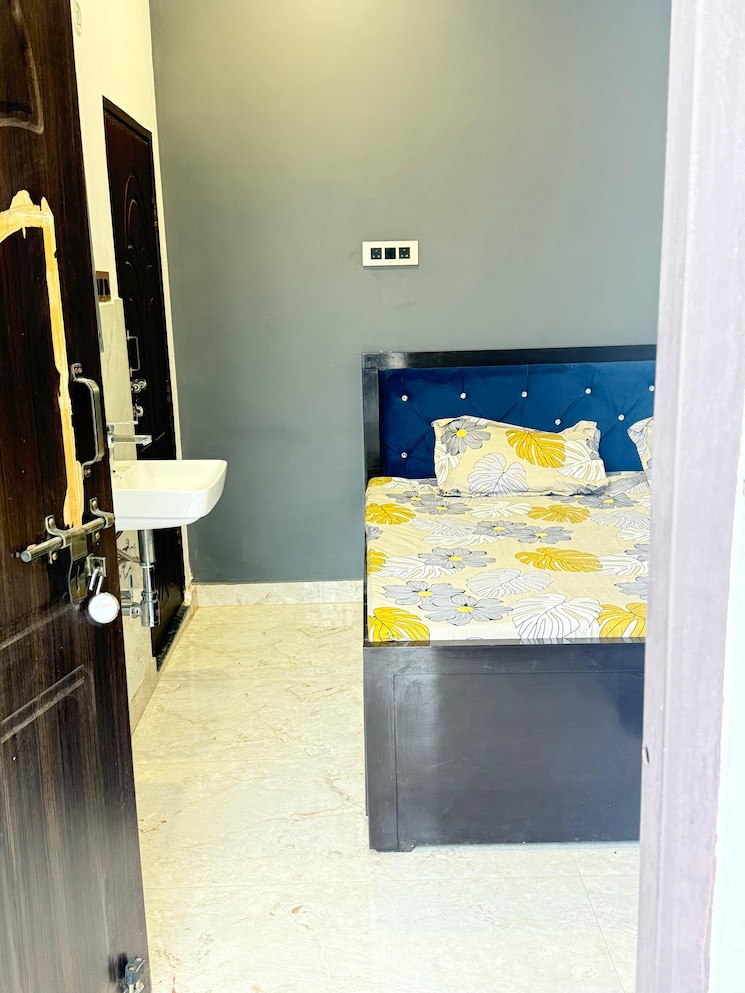 Bedroom, gomti nagar 1 Bedroom 900 Sq.Ft. Independent House In Gomti Nagar Lucknow 8833680