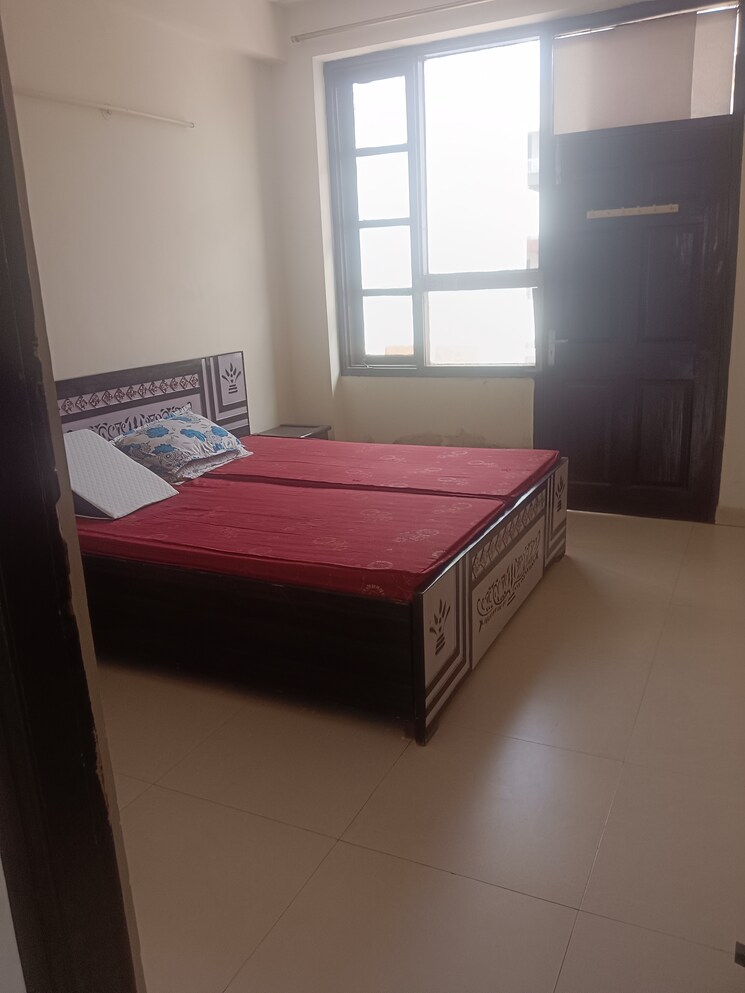 Bedroom, unitech-harmony 2.5 Bedroom 1800 Sq.Ft. Apartment In Sector 50 Gurgaon 8833686