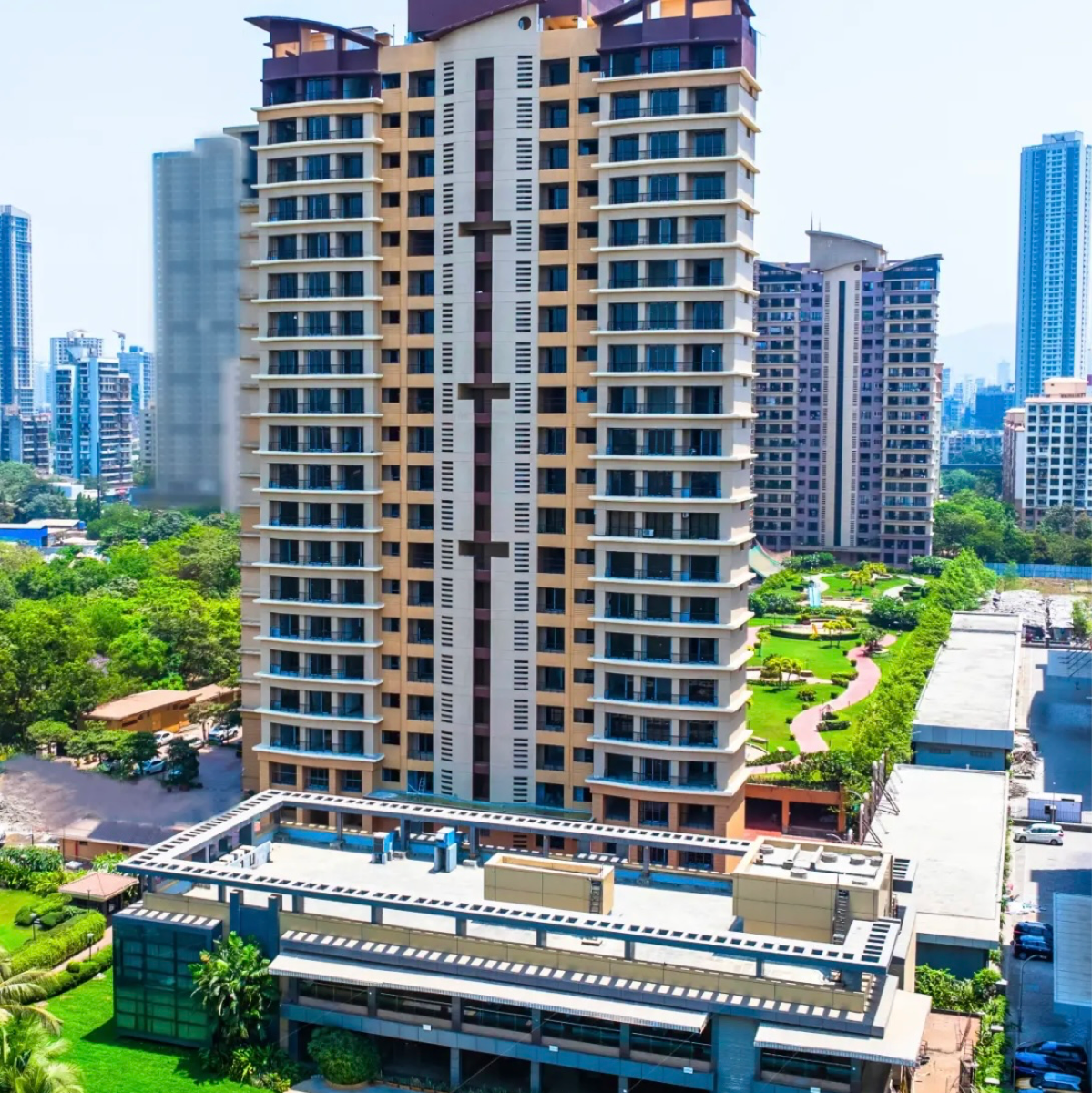 3 BHK 950 Sq.Ft. Apartment in K Raheja Interface Heights