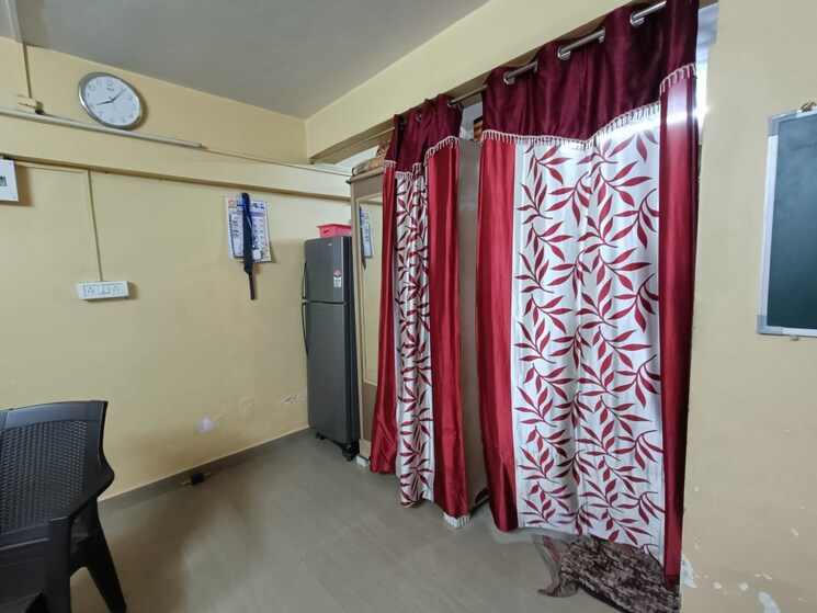 Bedroom, silver-castle-andheri-east 1 RK 300 Sq.Ft. Apartment In Andheri East Mumbai 8833729