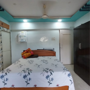 Bedroom in 2 BHK Apartment at Kaveri Tower Andheri West, Industrial Area – for Rent