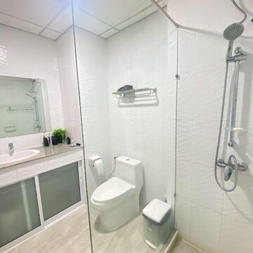 Bathroom in 2 BHK Apartment at Oxford Apartments Bandra West, St. Peters Colony – for Rent